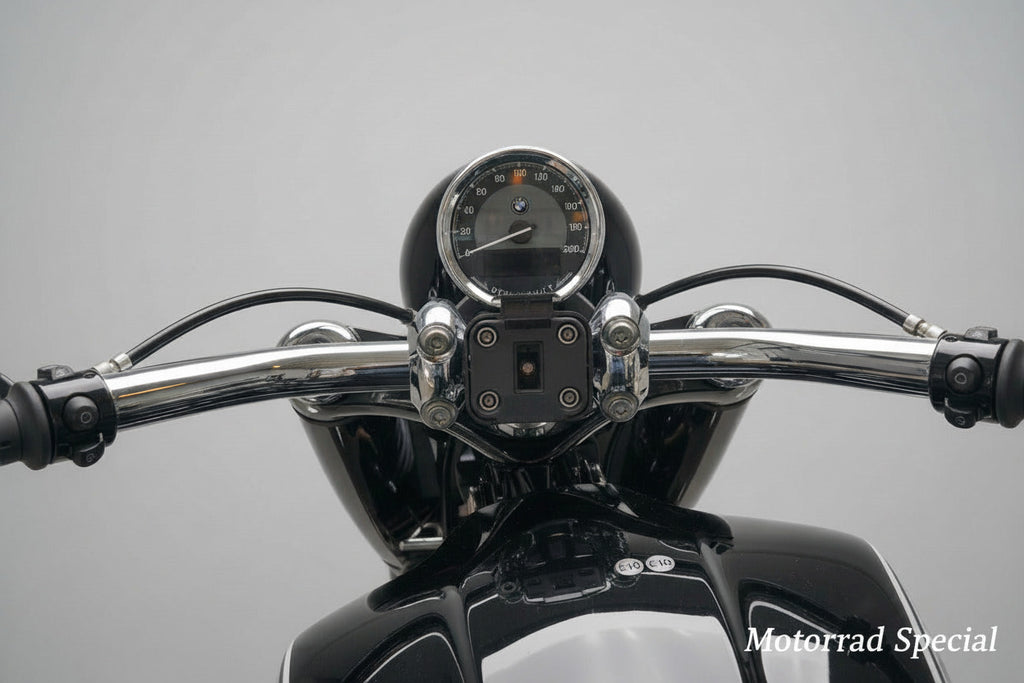 Navihalter BMW R18 für Garmin XT und TomTom