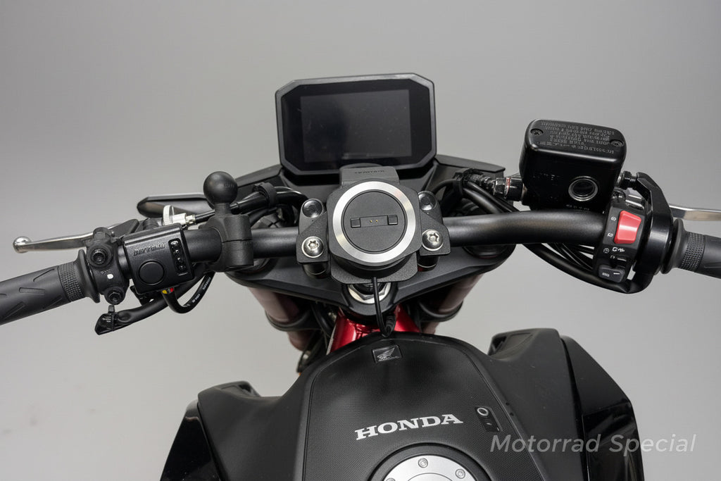 Navihalter Honda Hornet CB750 für Garmin XT und TomTom