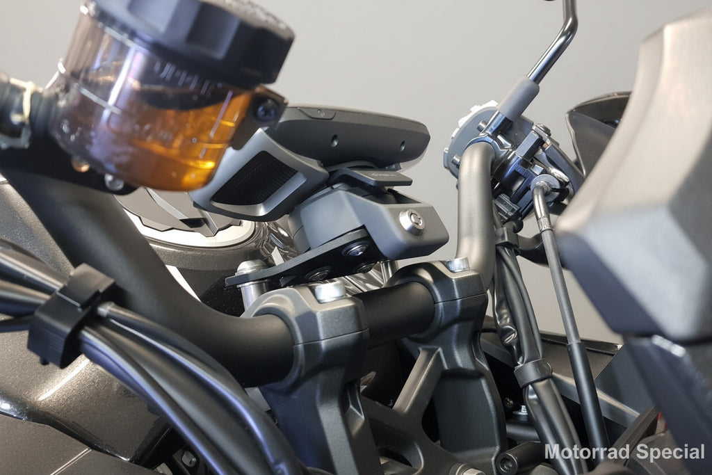 Navihalter Kawasaki Versys 1000 für TomTom 400-550