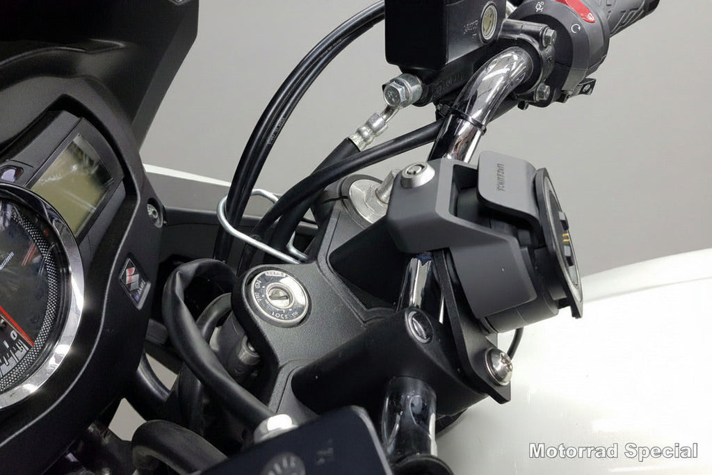 Navihalter Suzuki GSF650SA für TomTom