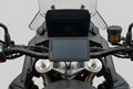 Motorrad Navigationshalter für Voge DS900X und Garmin Zumo XT, praktische Montage am Lenker für eine übersichtliche Navigation im Cockpit.