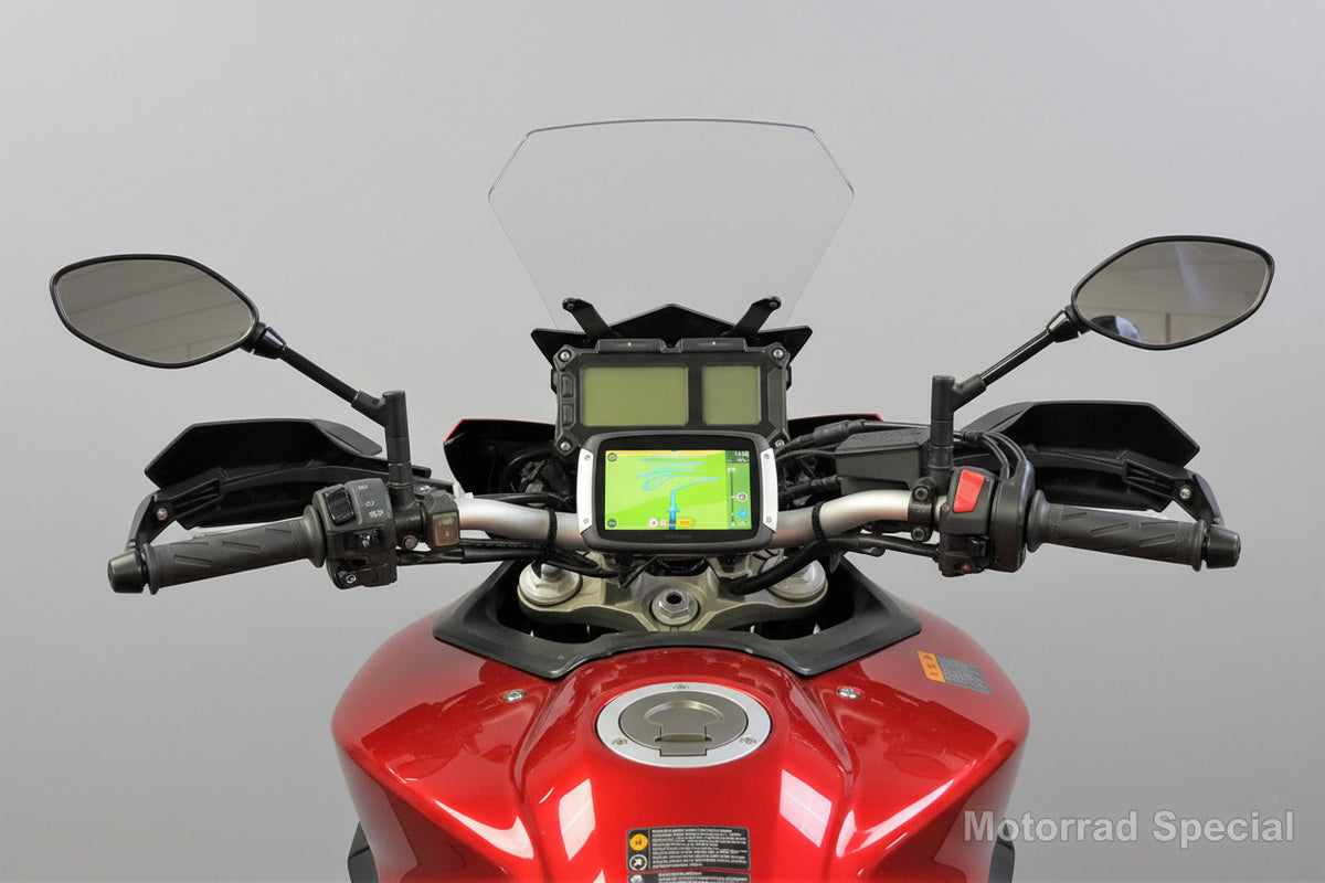 Yamaha MT-09 Tracer Navigationshalterung für TomTom, zentral montierter Navihalter am Lenker, optimale Positionierung mit guter Sicht auf Navigation und Armatur.