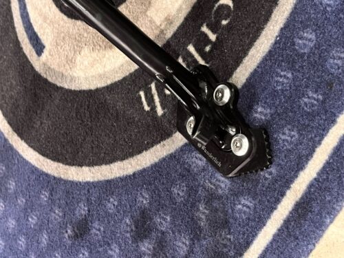 bmw_geaendeter_seitenstaender_r1250r_r1200r